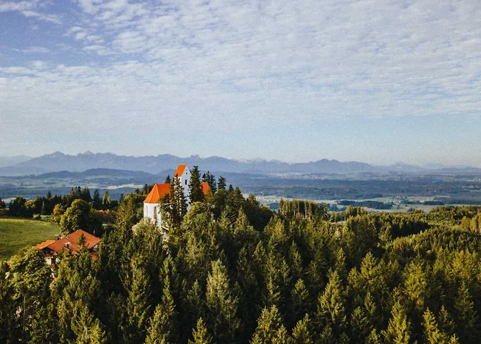 Maechlerhof * Stoetten am Auerberg
